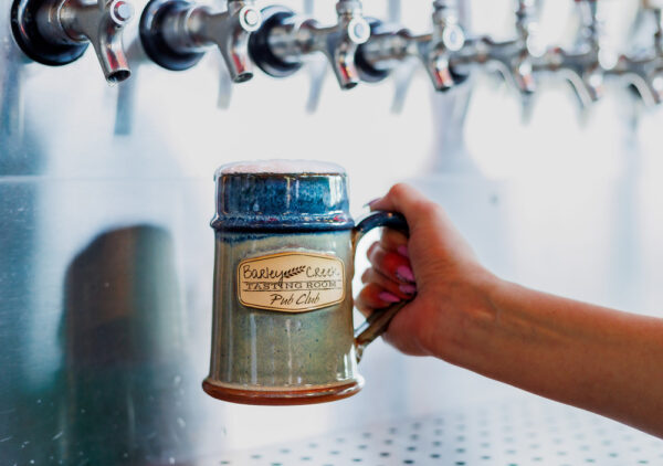sunset-hill-soneware-custom-logo-mugs-for-breweries-003